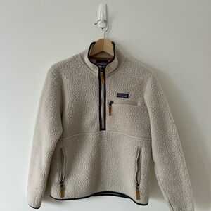 Patagonia Off-White Fleece Jacket